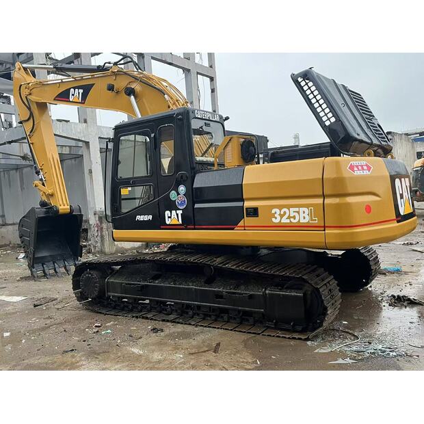 2023 Caterpillar 325B-42888877