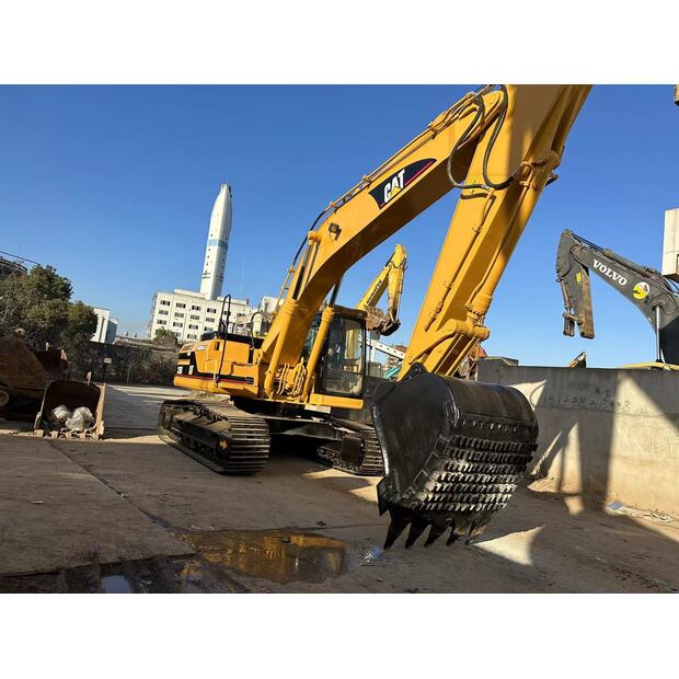 2023 Caterpillar 325BL-42888892