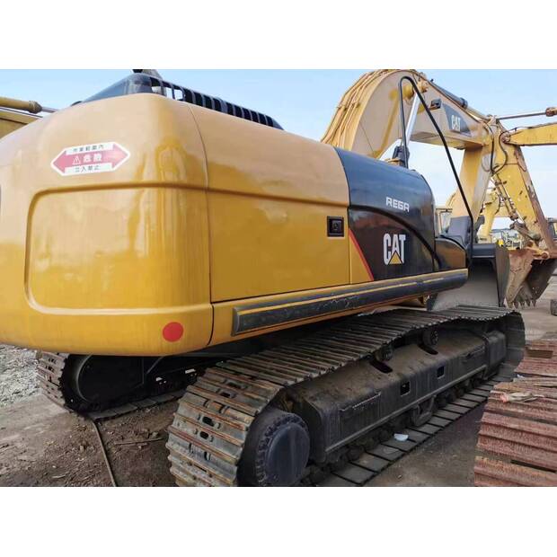 2023 Caterpillar 325D-42888896