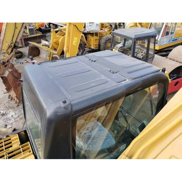 2023 Caterpillar 325D-42888898