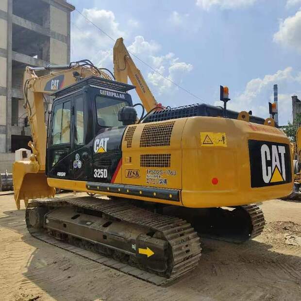 2023 Caterpillar 325D-42888902