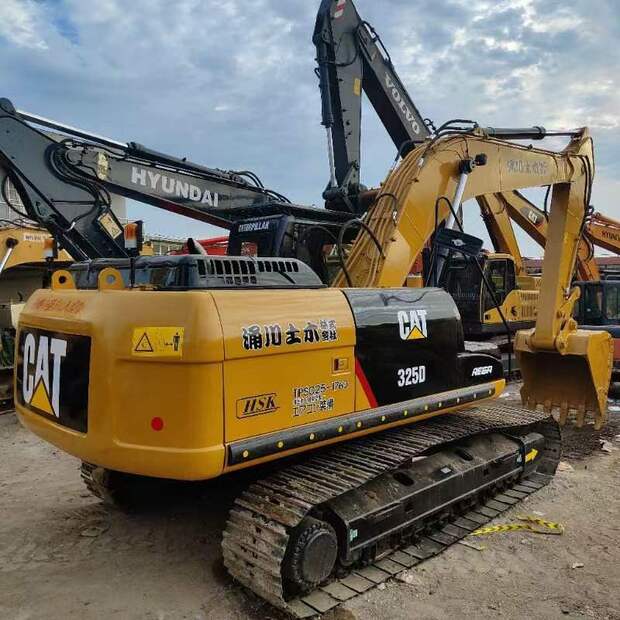 2023 Caterpillar 325D-42888903