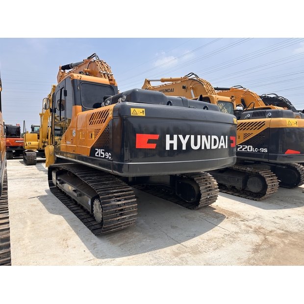2024 Hyundai 215-42888936