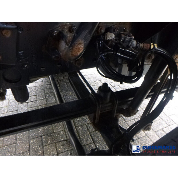 2010 Mercedes-Benz Axor 1824-42889357