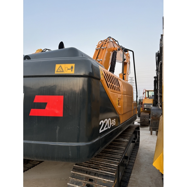 2024 Hyundai 220LC-42890107