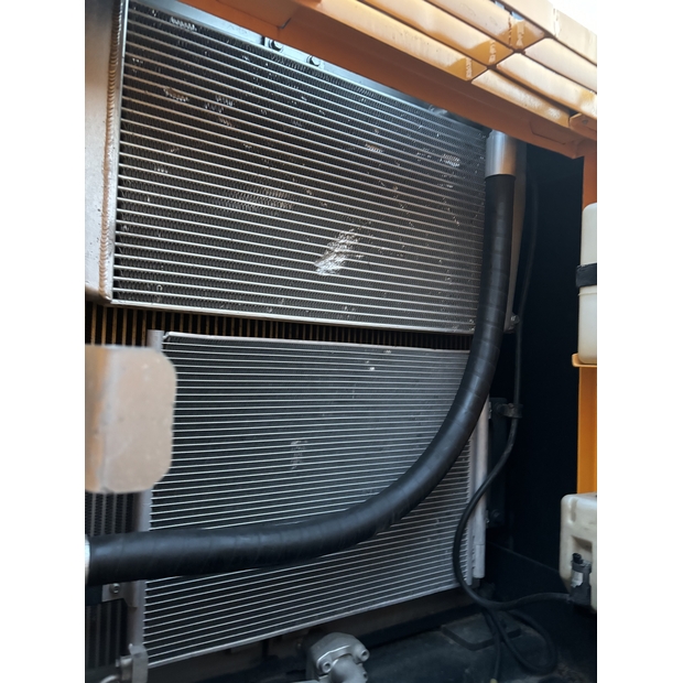 2024 Hyundai 220LC-42890108
