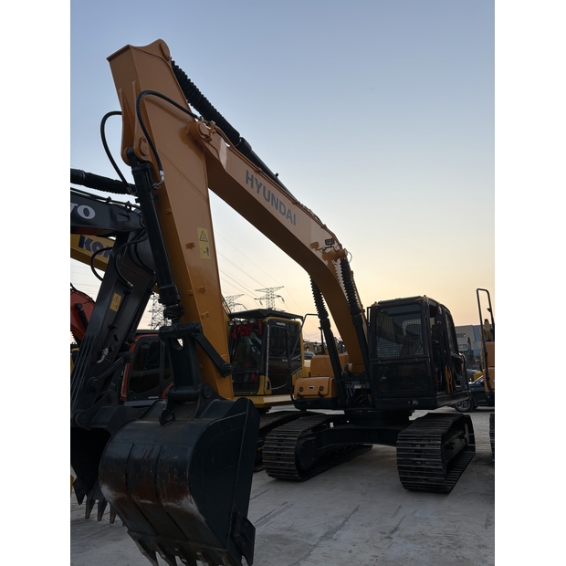 2024 Hyundai 220LC-42890109