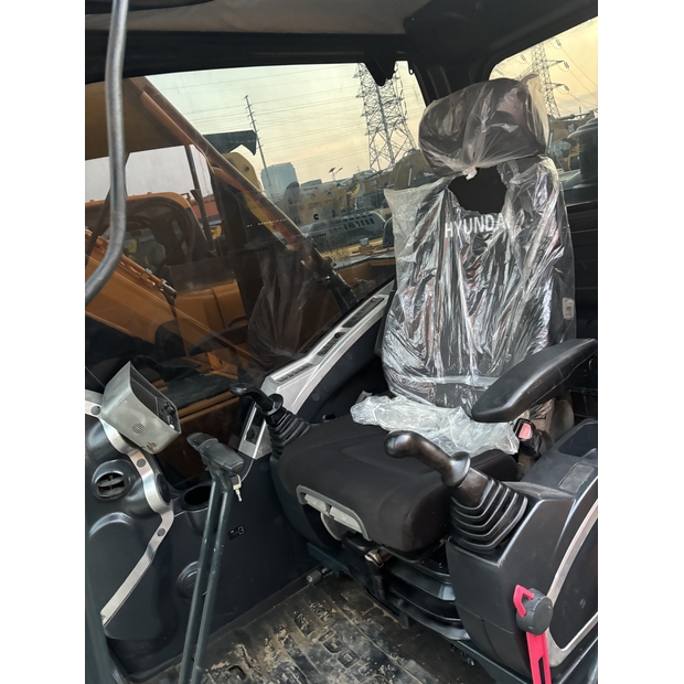 2024 Hyundai 220LC-42890388