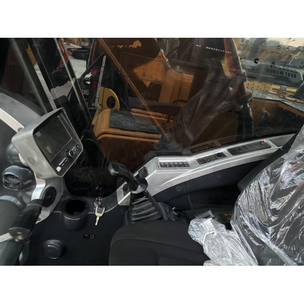 2024 Hyundai 220LC-42890389