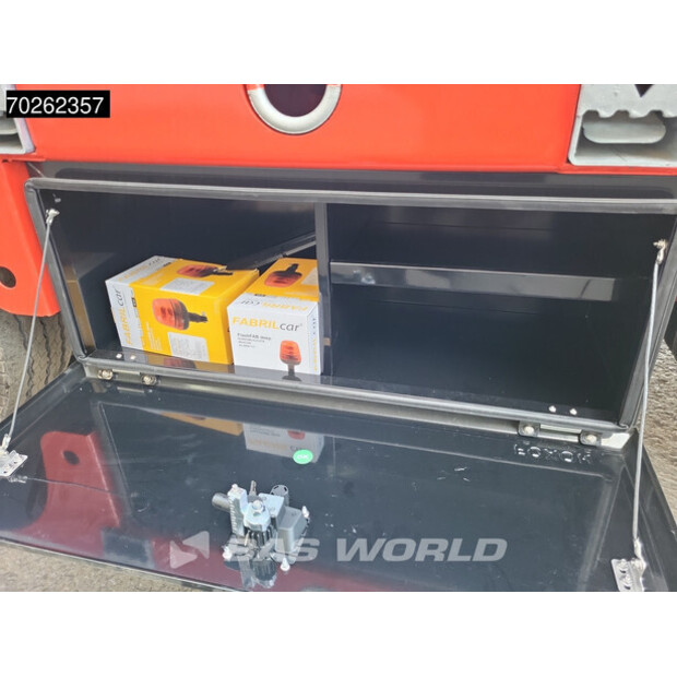 2025 Vega OTHERS-42890413