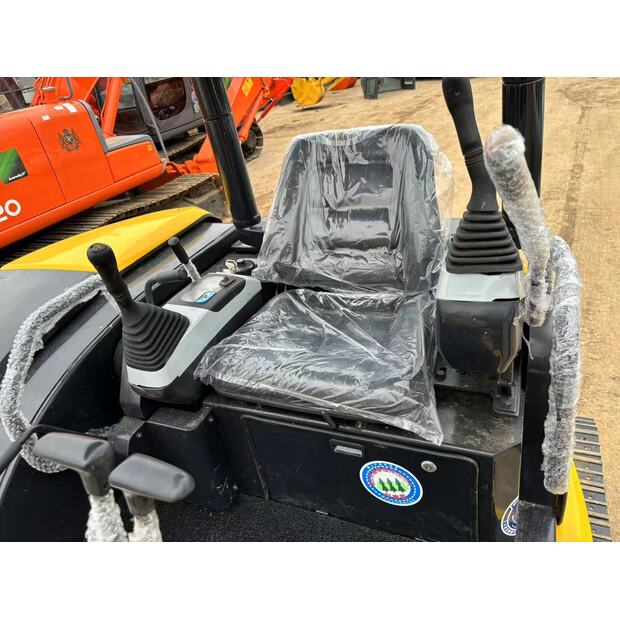 2023 Komatsu PC50-42890535
