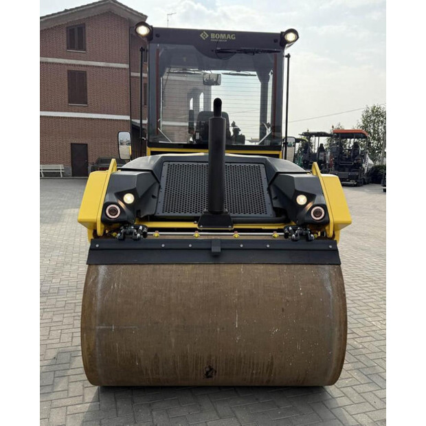 2023 بوماج BW 151 AD-50-42891273