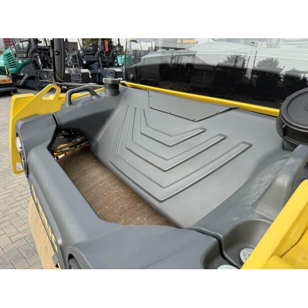 2023 بوماج BW 151 AD-50-42891280