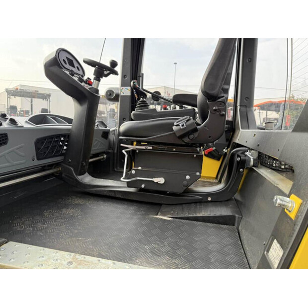 2023 بوماج BW 151 AD-50-42891331
