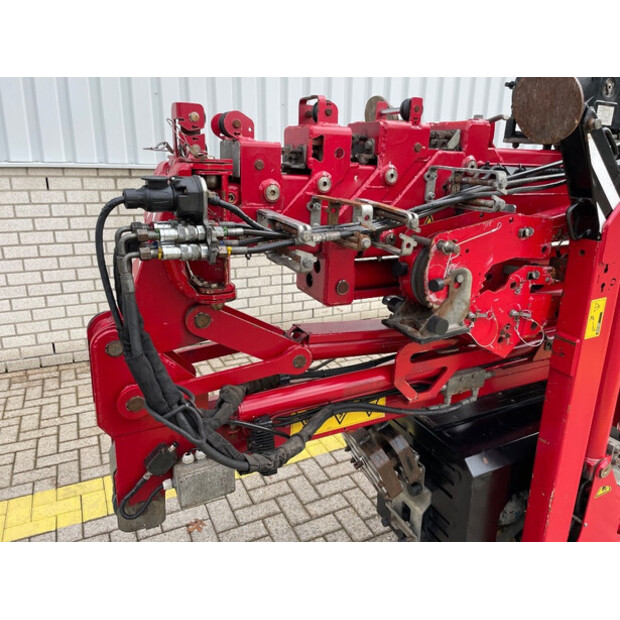 2019 Hoeflon C6-42891409