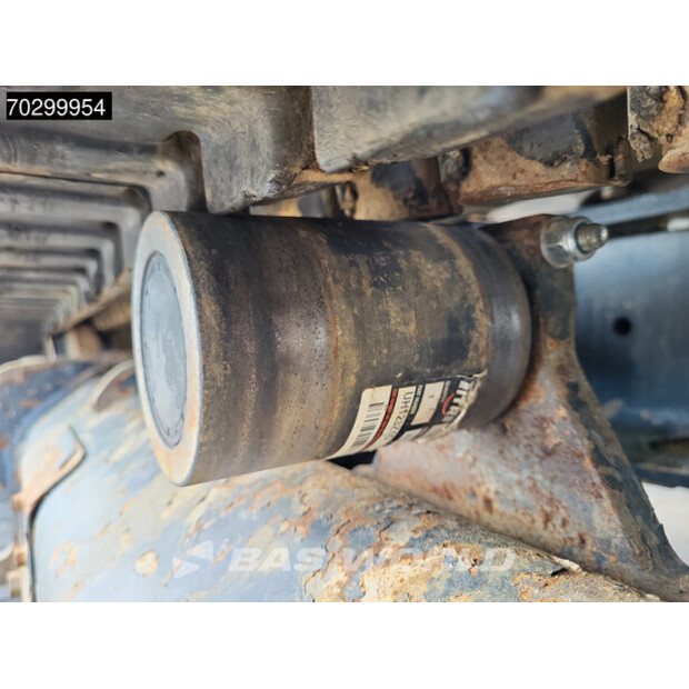 2021 جيه سي بي 50Z-2-42891880