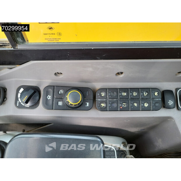 2021 جيه سي بي 50Z-2-42891887
