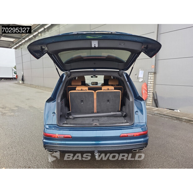 2018 Audi Q7 SQ7 4X4-42892190