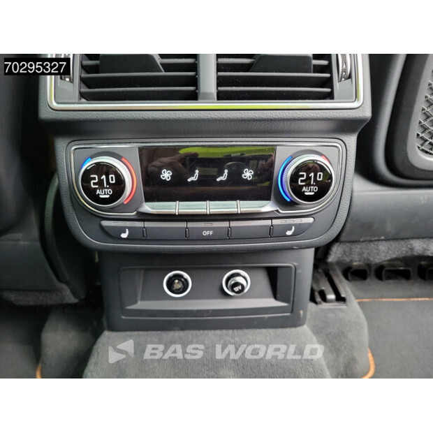 2018 Audi Q7 SQ7 4X4-42892211