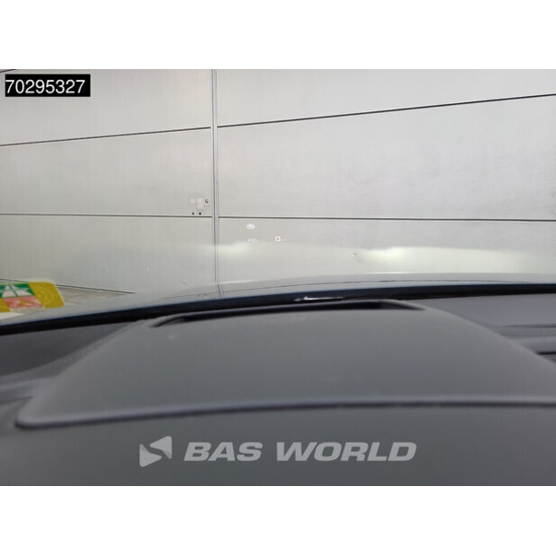 2018 Audi Q7 SQ7 4X4-42892221