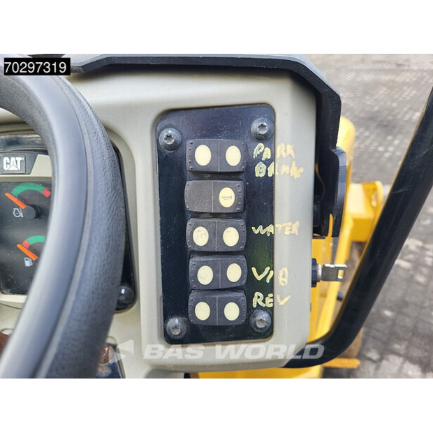 2018 كاتربيلر CB2.7-42892381