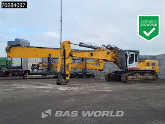 صورة ل حفارات مجنزرة 2009 ليبهير R954C