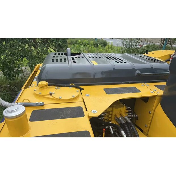 2023 كوماتسو PC160-42906450