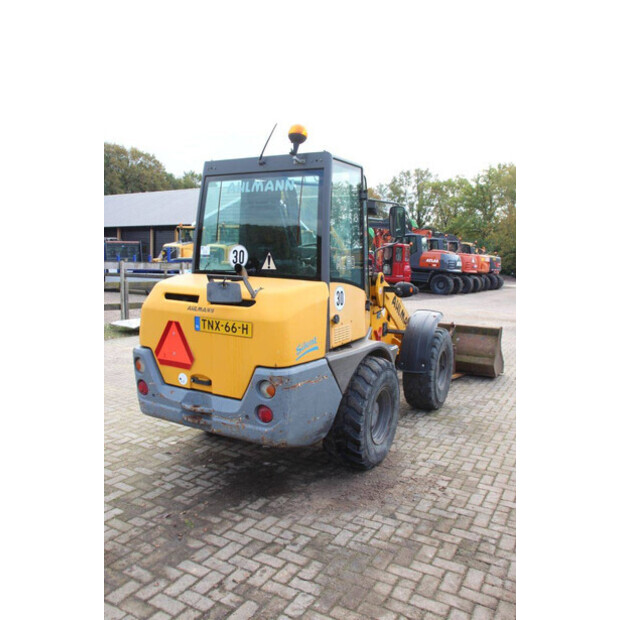 2007 احلامن AL 80-42907405