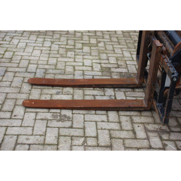 2013 Manitou MLT 634-42907506