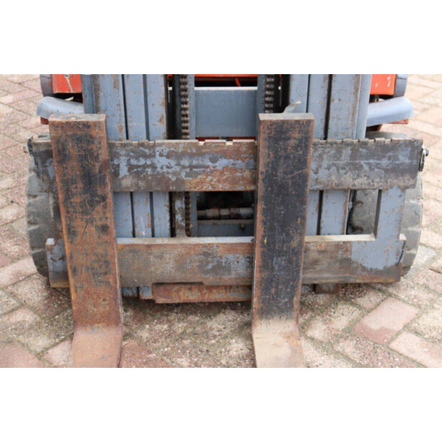 2001 BT CBE 2.0 TL-42907899