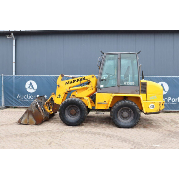 2000 Ahlmann AZ85-42907923