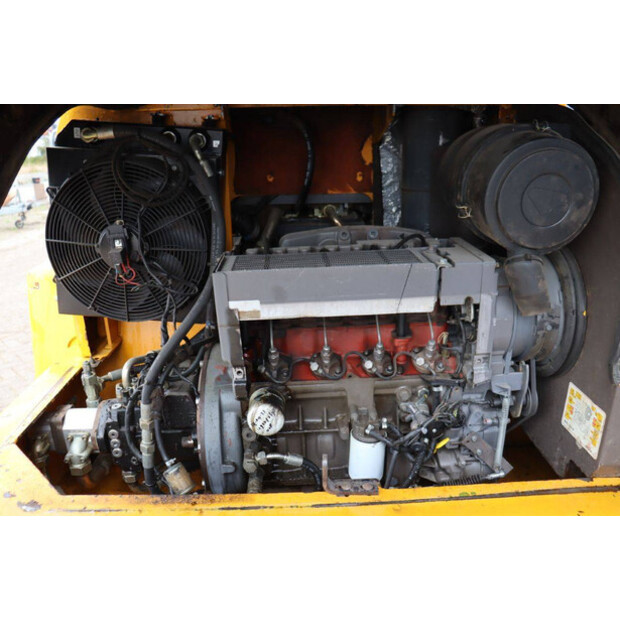2000 Ahlmann AZ85-42907943