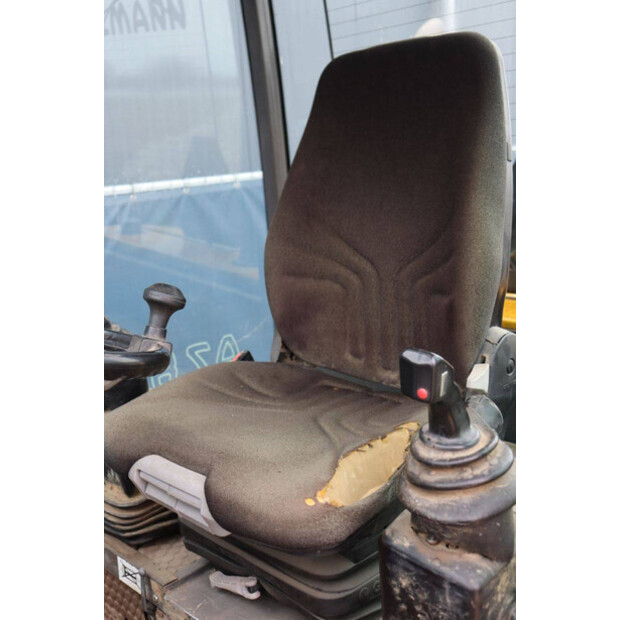 2000 Ahlmann AZ85-42907946