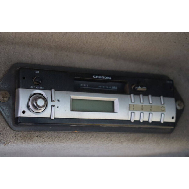 2000 Ahlmann AZ85-42907955