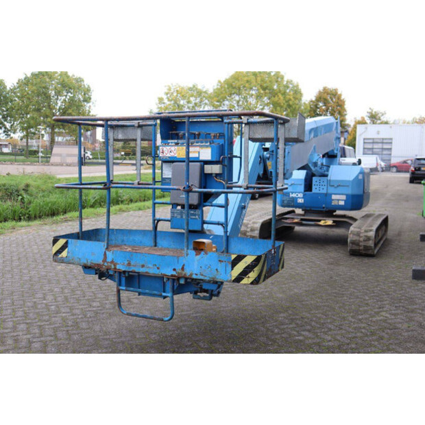 2010 هيتاشى HX140B-2-42908324