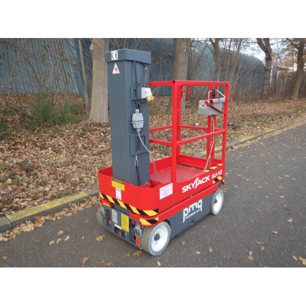 2012 SkyJack SJ12-42908358