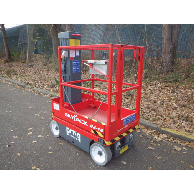 2012 SkyJack SJ12-42908359