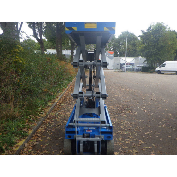 2015 Genie GS-1532-42908373