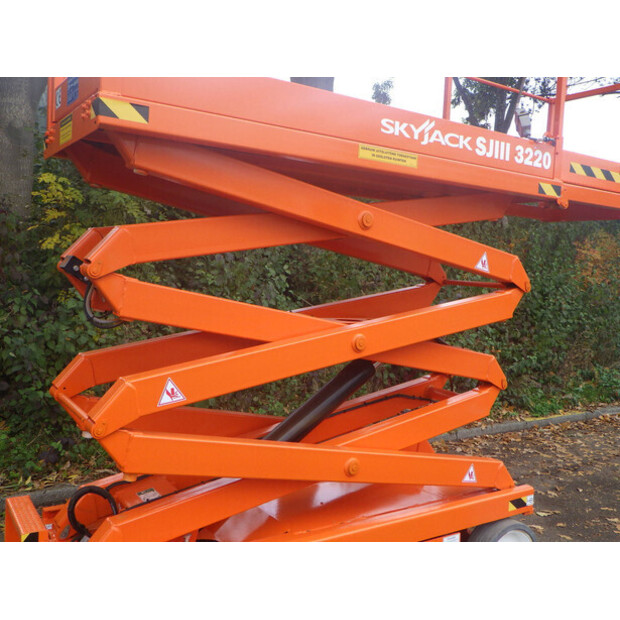 2019 SkyJack SJ3220-42908414