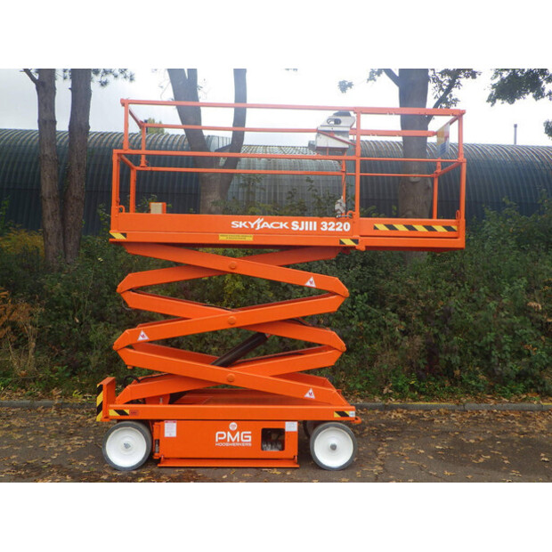 2019 SkyJack SJ3220-42908415