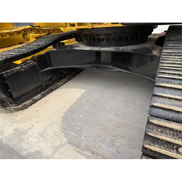 2024 Caterpillar 330C-42909008