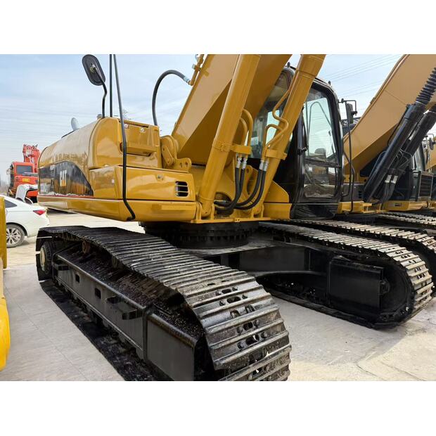 2024 Caterpillar 330C-42909009