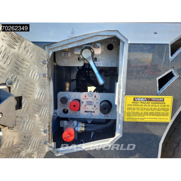 2025 Vega OTHERS-42909566