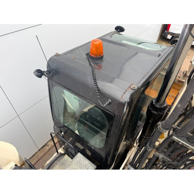 2011 Caterpillar M318D-42909919