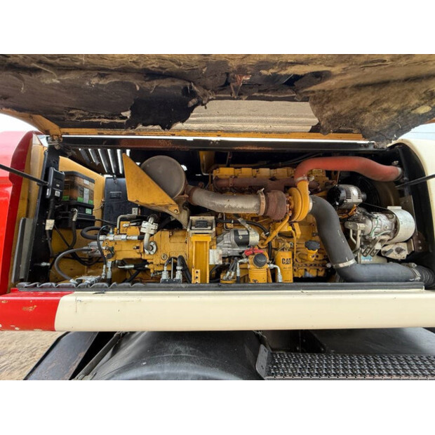 2011 Caterpillar M318D-42909931