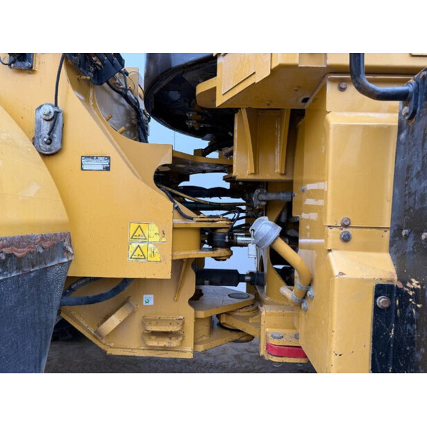 2012 Caterpillar 966K-42909957