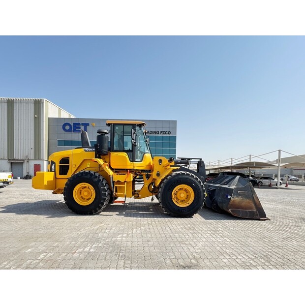 2022 Volvo L120GZ-42910328