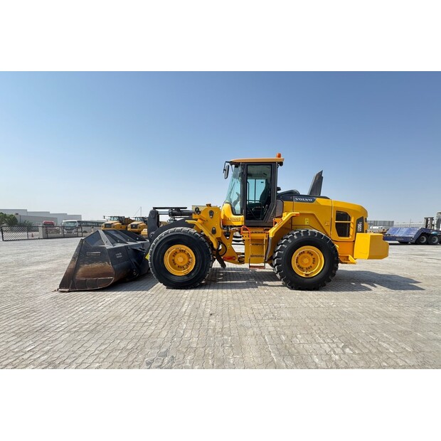 2022 Volvo L120GZ-42910331