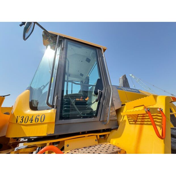 2022 Volvo L120GZ-42910335