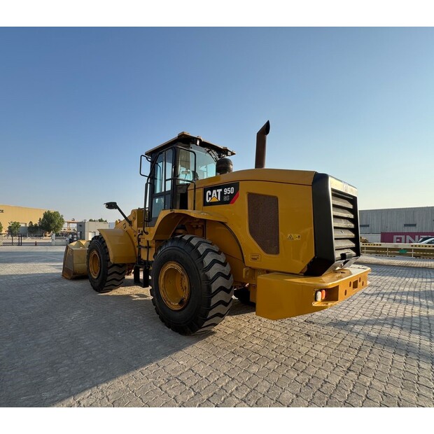 2015 كاتربيلر 950GC-42910345